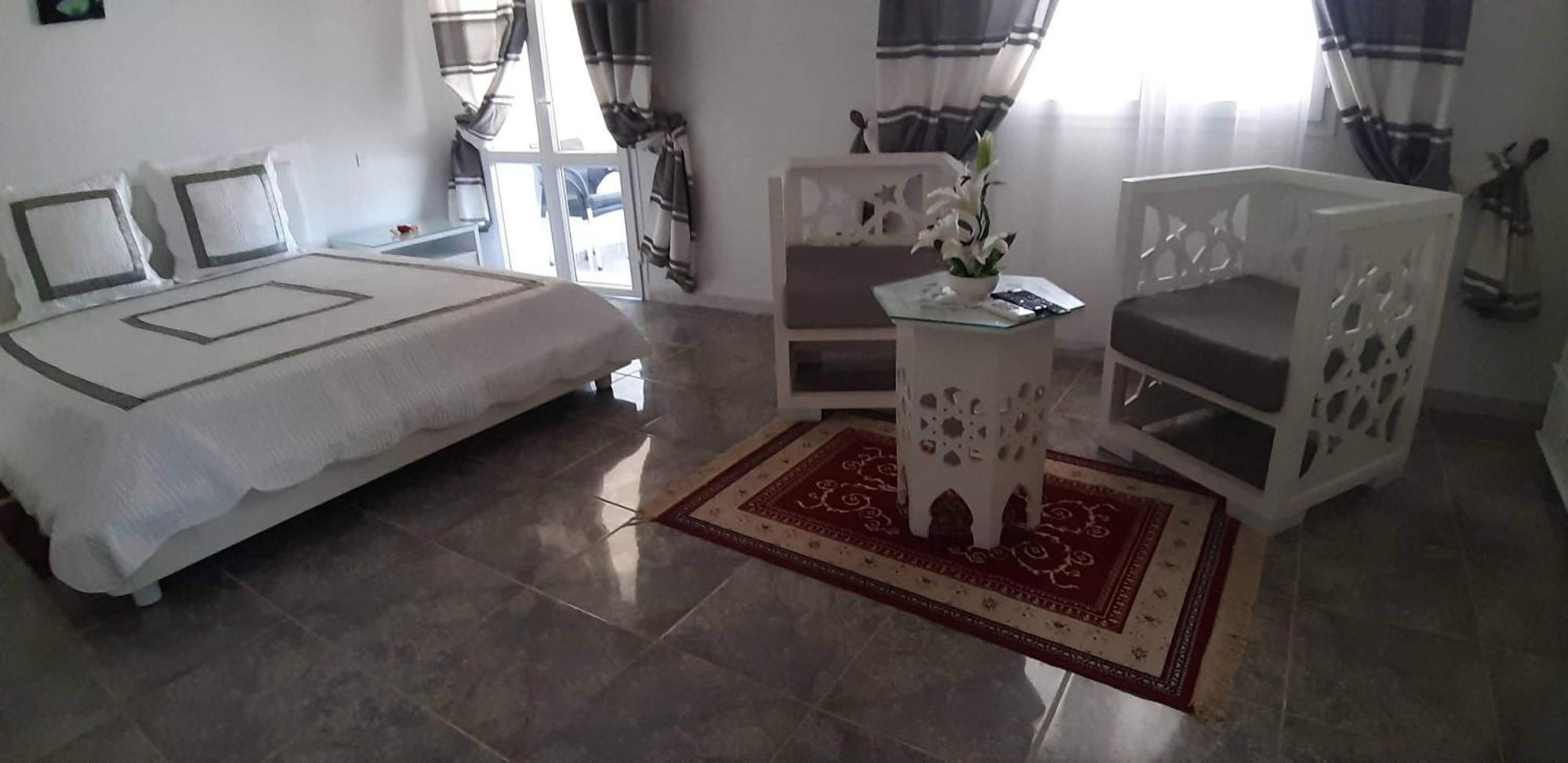 Residence Les Camelias Табарка Экстерьер фото