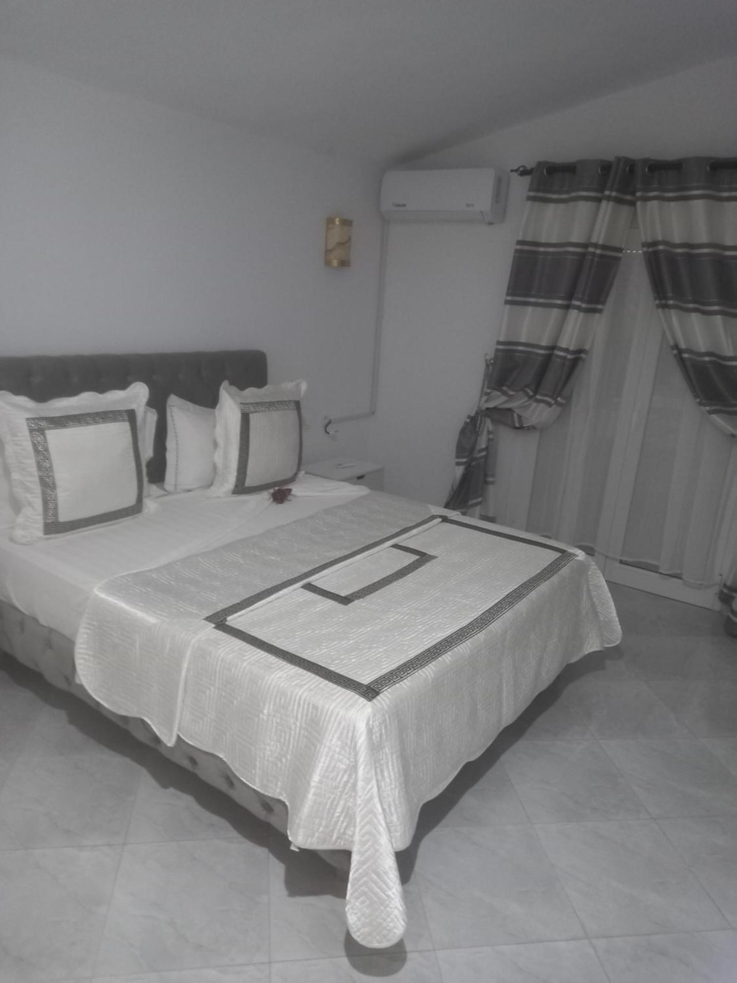 Residence Les Camelias Табарка Экстерьер фото